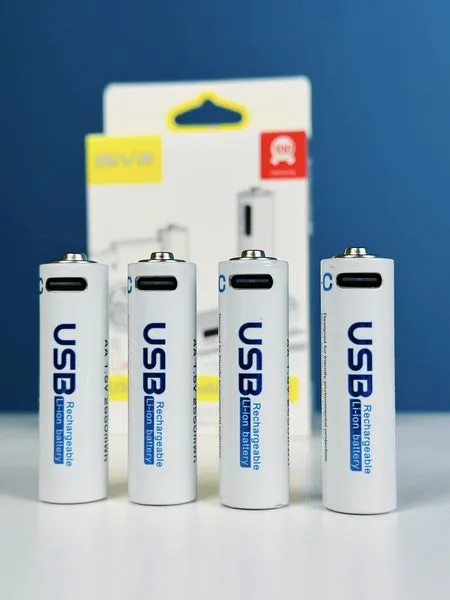 AiVR USB Rechargeable Batteries 4pc – AAA/AA